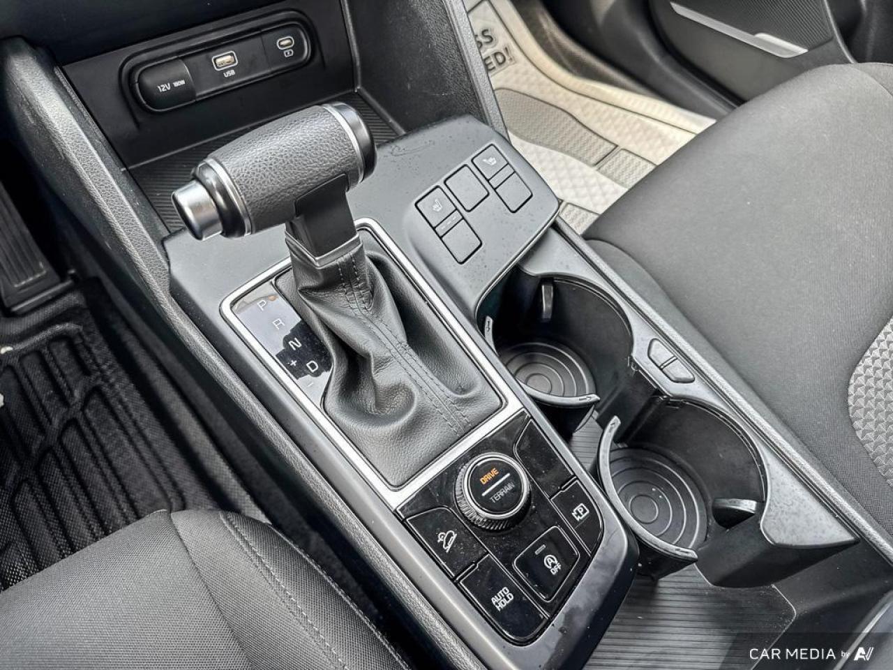 2023 Kia Sportage LX BACKUP CAM   BLUETOOTH   HTD SEATS   KEYLESS EN Photo