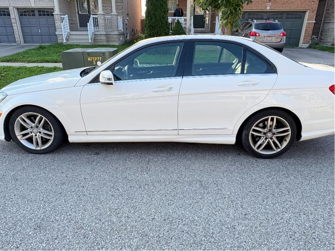 2014 Mercedes-Benz C-Class 4matic / CERTIFIED Photo