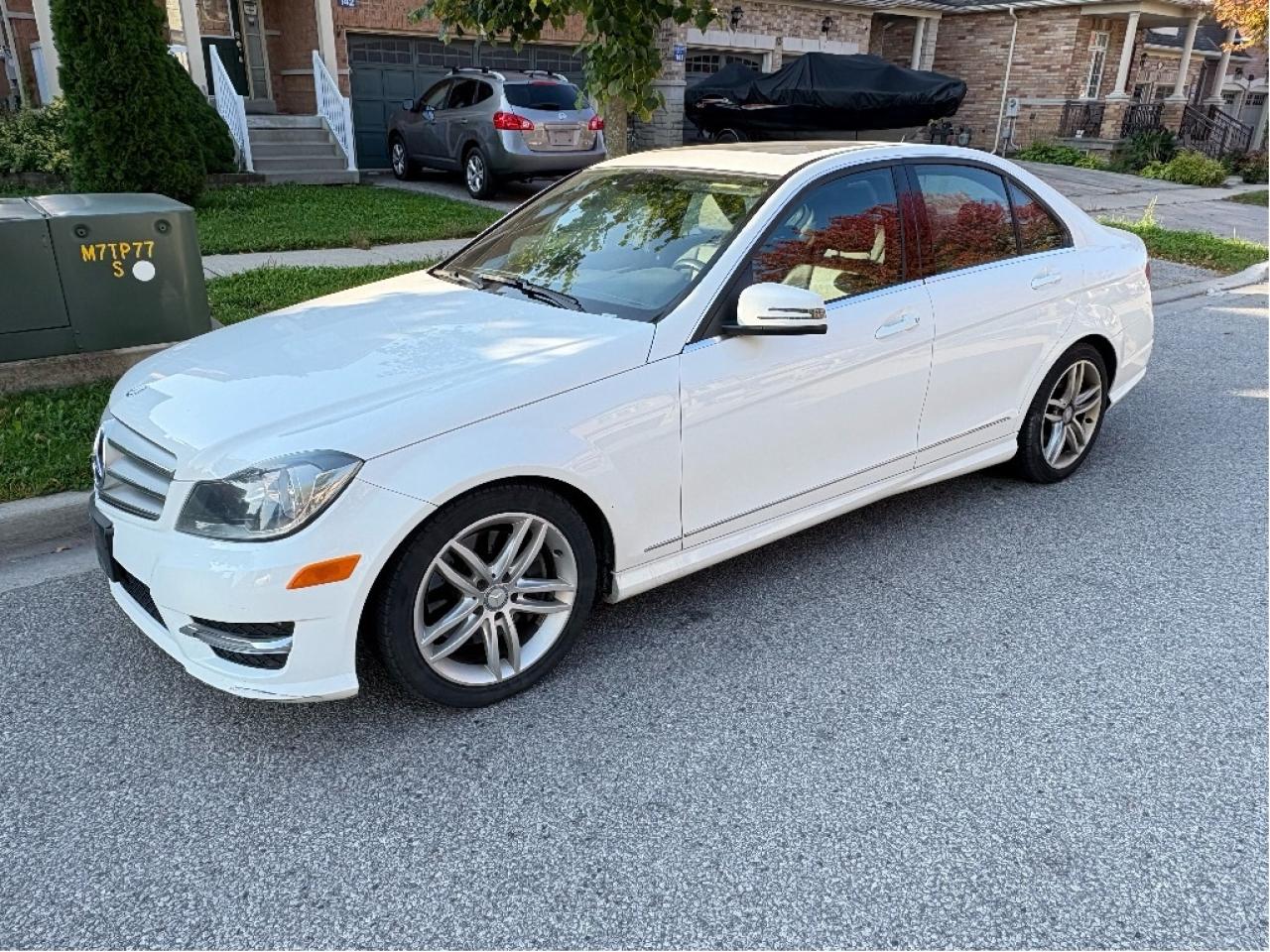 2014 Mercedes-Benz C-Class 4matic / CERTIFIED Photo