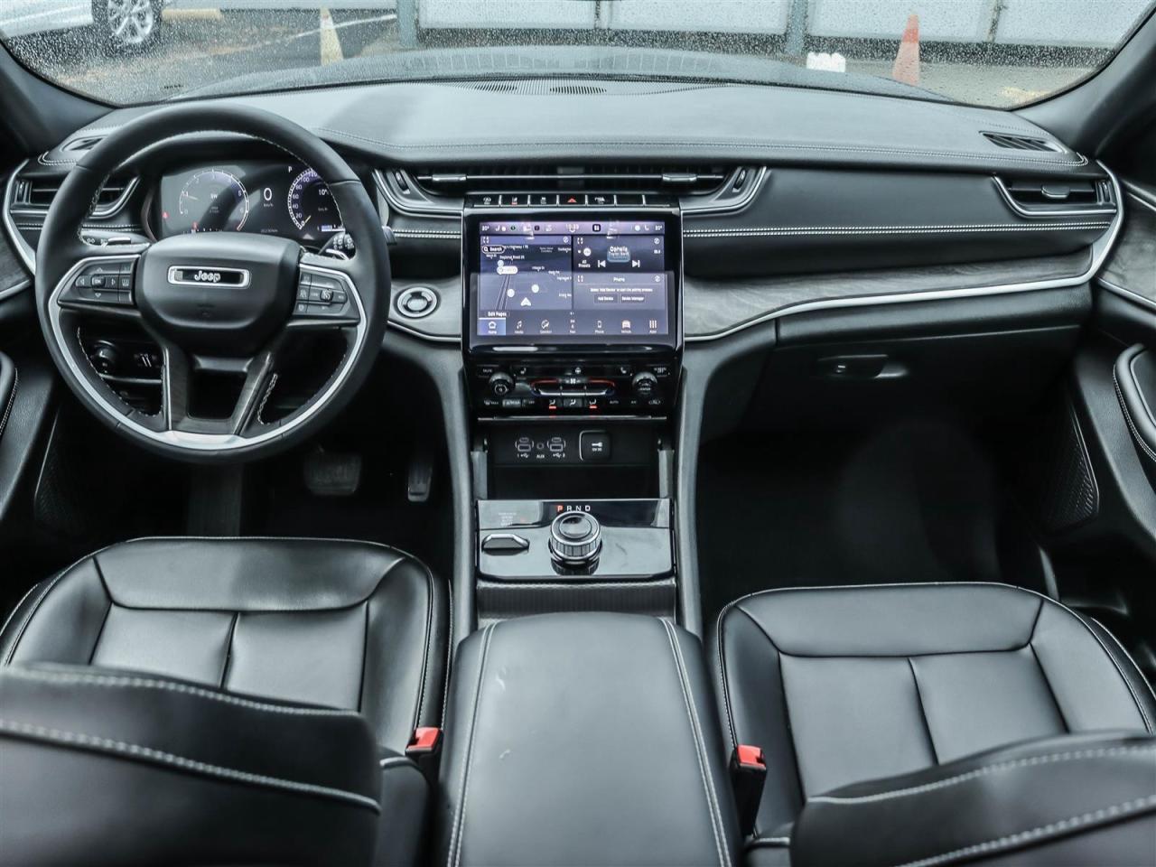 2024 Jeep Grand Cherokee LIMITED 4X4 Photo