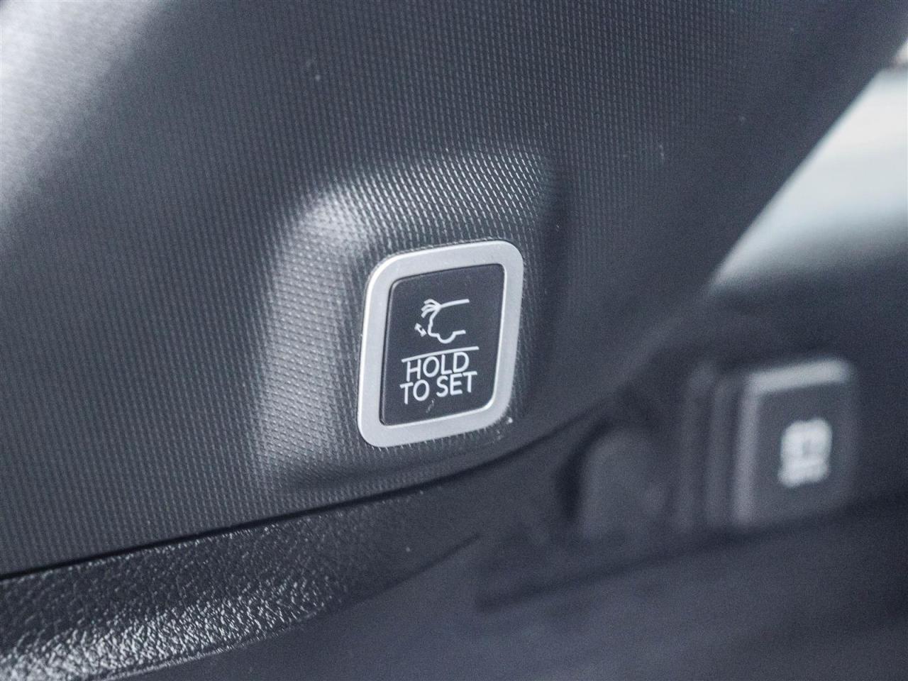 2024 Jeep Grand Cherokee LIMITED 4X4 Photo