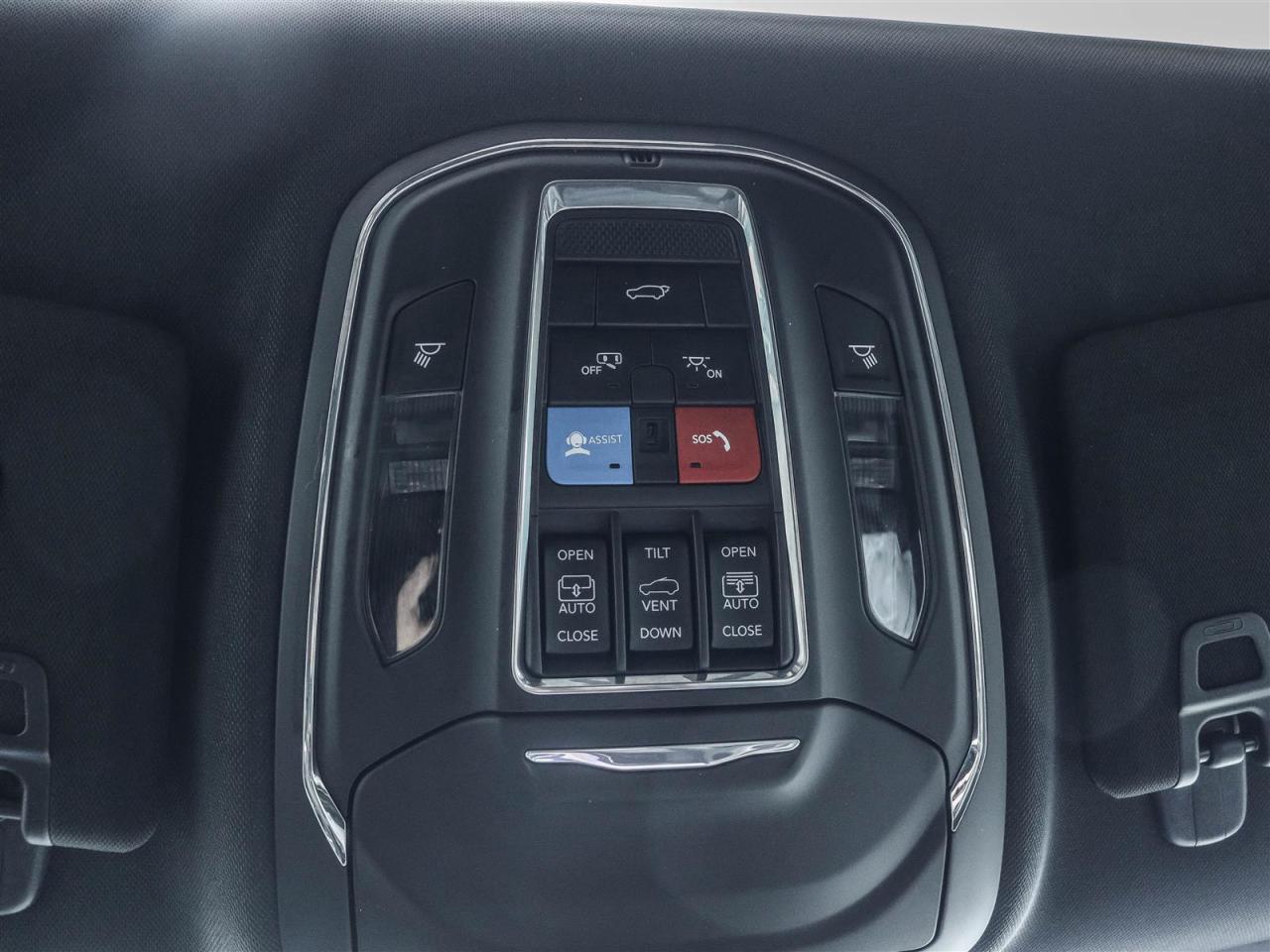 2024 Jeep Grand Cherokee LIMITED 4X4 Photo