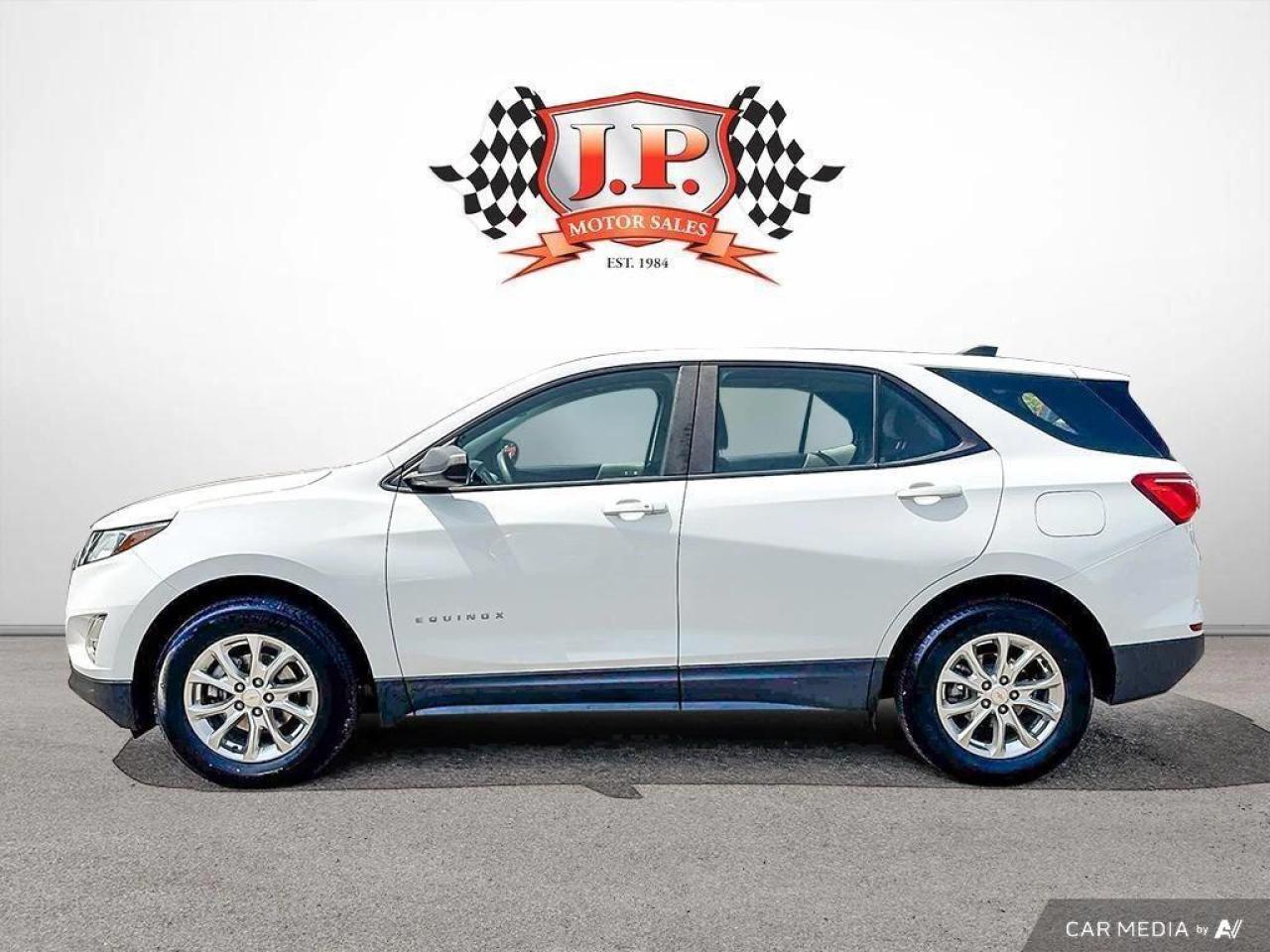 2023 Chevrolet Equinox LS BACKUP CAM   BLUETOOTH   HTD SEATS   KEYLESS EN Photo