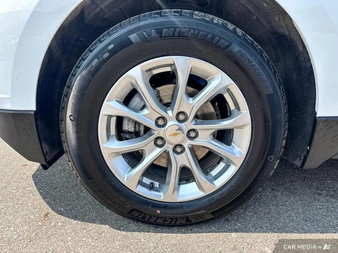 2023 Chevrolet Equinox LS BACKUP CAM   BLUETOOTH   HTD SEATS   KEYLESS EN Photo