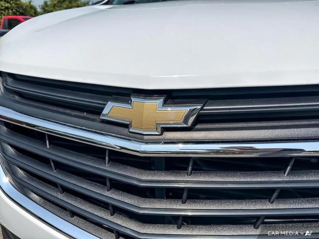 2023 Chevrolet Equinox LS BACKUP CAM   BLUETOOTH   HTD SEATS   KEYLESS EN Photo