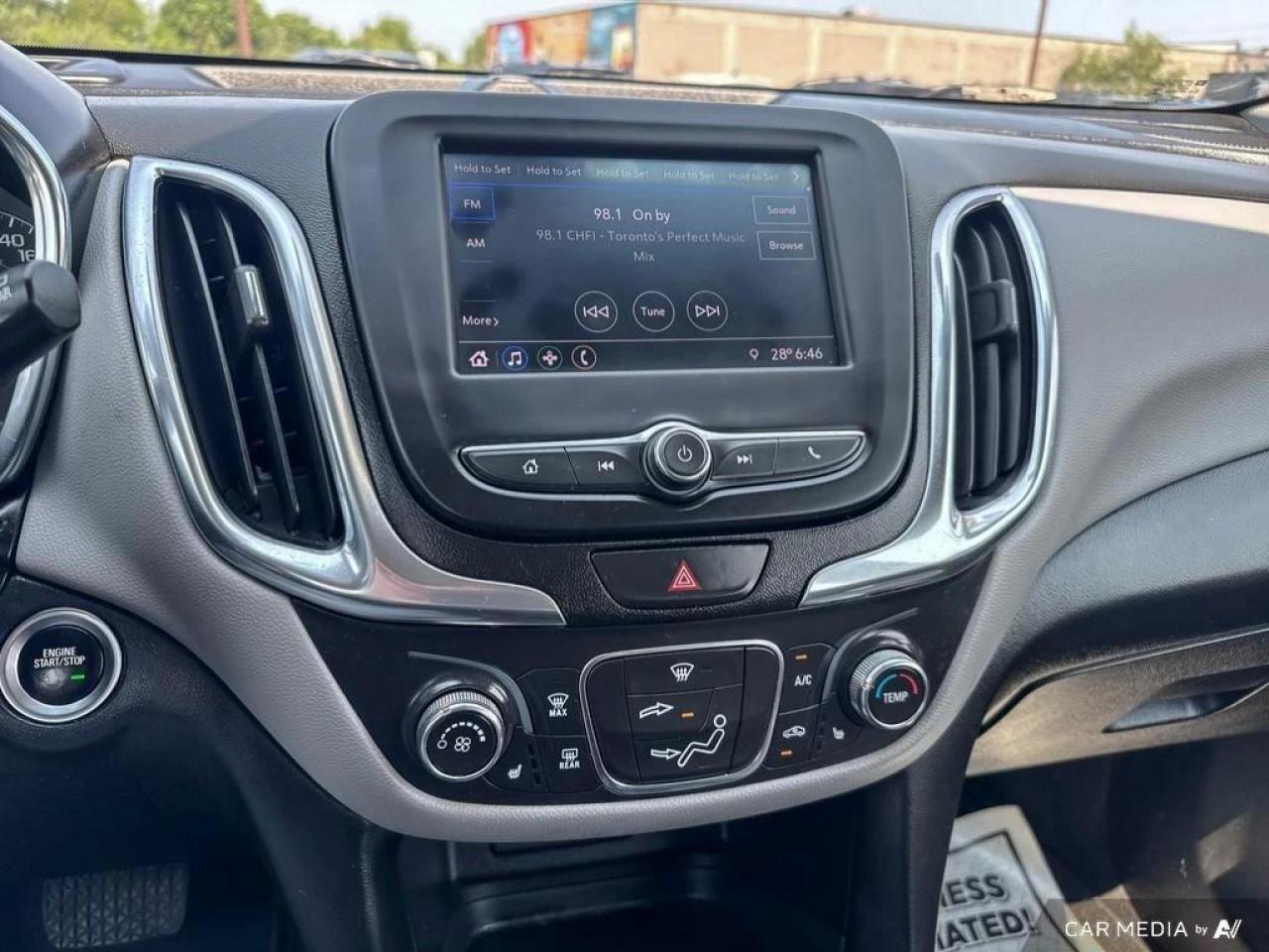 2023 Chevrolet Equinox LS BACKUP CAM   BLUETOOTH   HTD SEATS   KEYLESS EN Photo