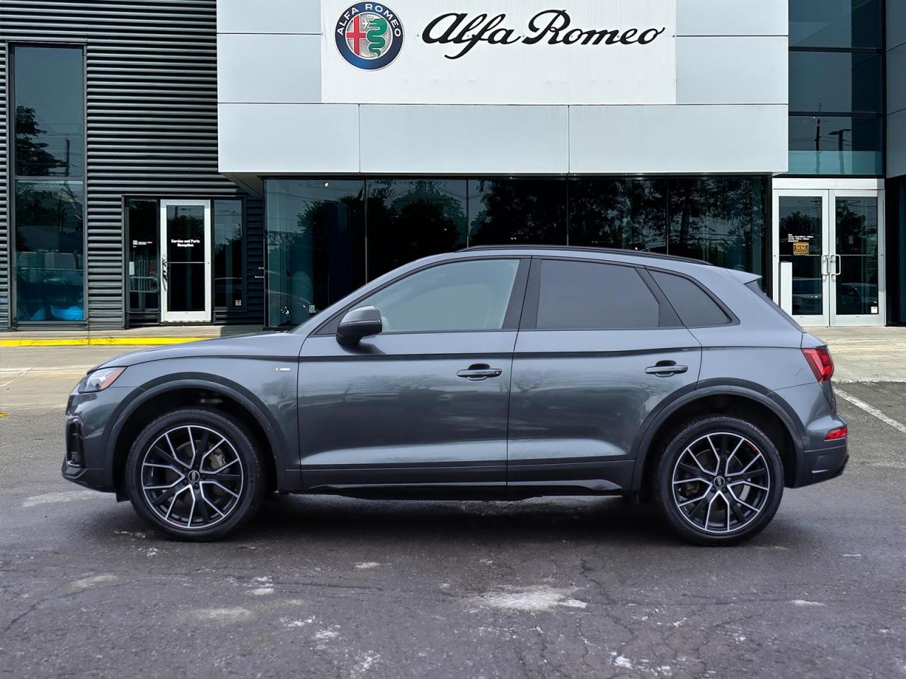 2022 Audi Q5 45 2.0T Progressiv quattro 7sp S Tronic Photo