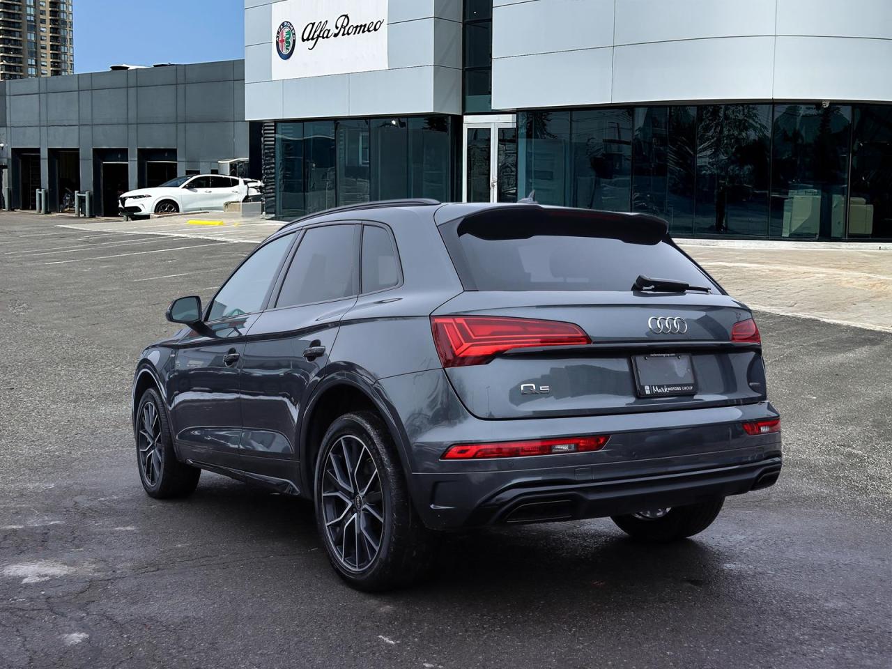 2022 Audi Q5 45 2.0T Progressiv quattro 7sp S Tronic Photo