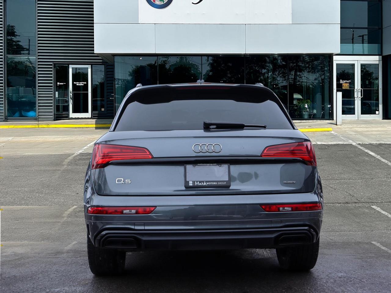 2022 Audi Q5 45 2.0T Progressiv quattro 7sp S Tronic Photo