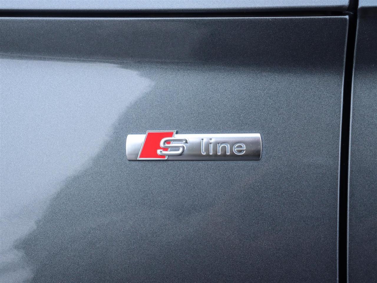 2022 Audi Q5 45 2.0T Progressiv quattro 7sp S Tronic Photo