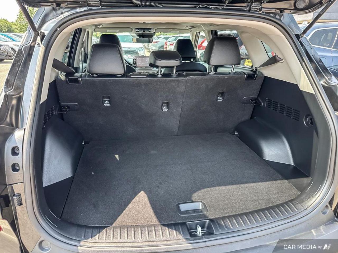 2023 Kia Seltos EX BACKUP CAM   BLUETOOTH   HTD SEATS   KEYLESS EN Photo