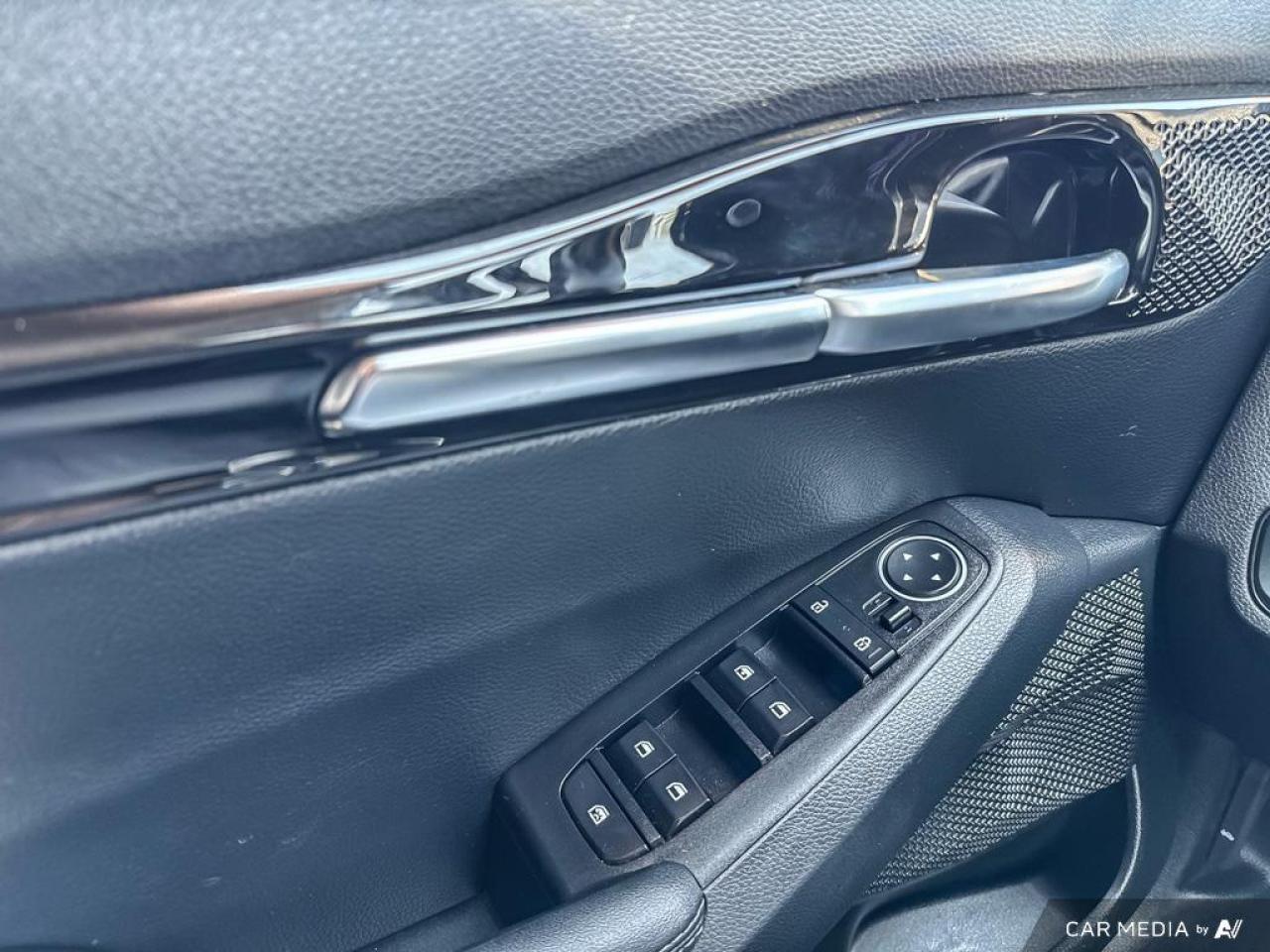 2023 Kia Seltos EX BACKUP CAM   BLUETOOTH   HTD SEATS   KEYLESS EN Photo