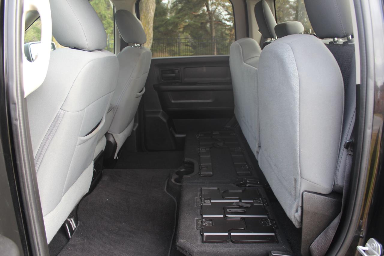 2020 RAM 1500 Classic Express 4x4 Crew Cab 5'7" Box, No Accidents Photo