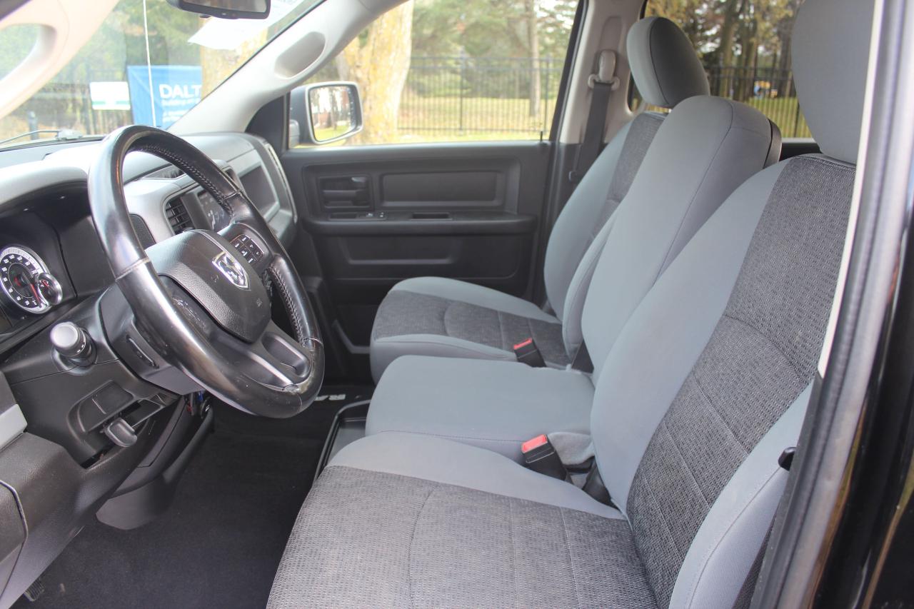 2020 RAM 1500 Classic Express 4x4 Crew Cab 5'7" Box, No Accidents Photo