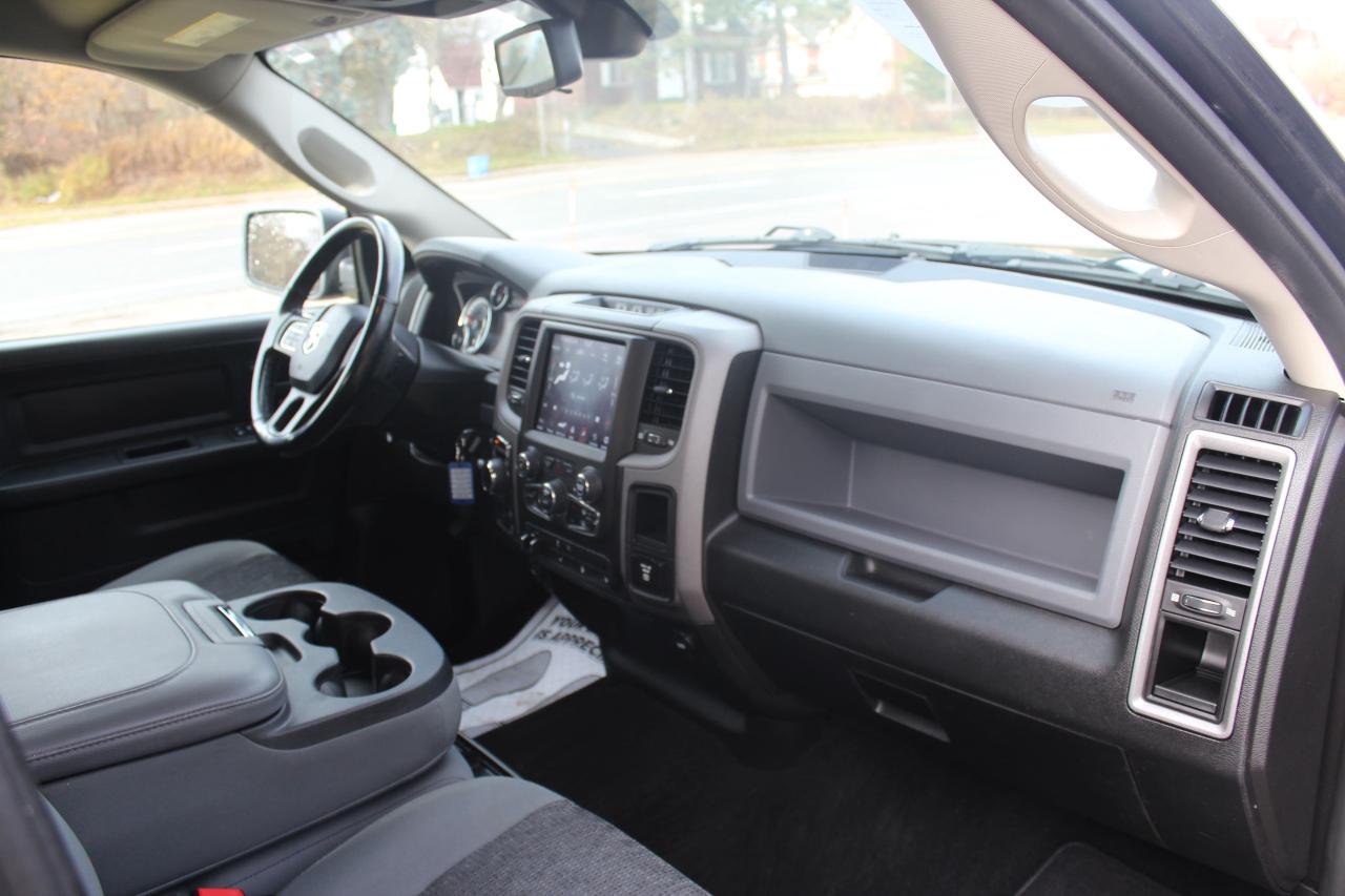 2020 RAM 1500 Classic Express 4x4 Crew Cab 5'7" Box, No Accidents Photo