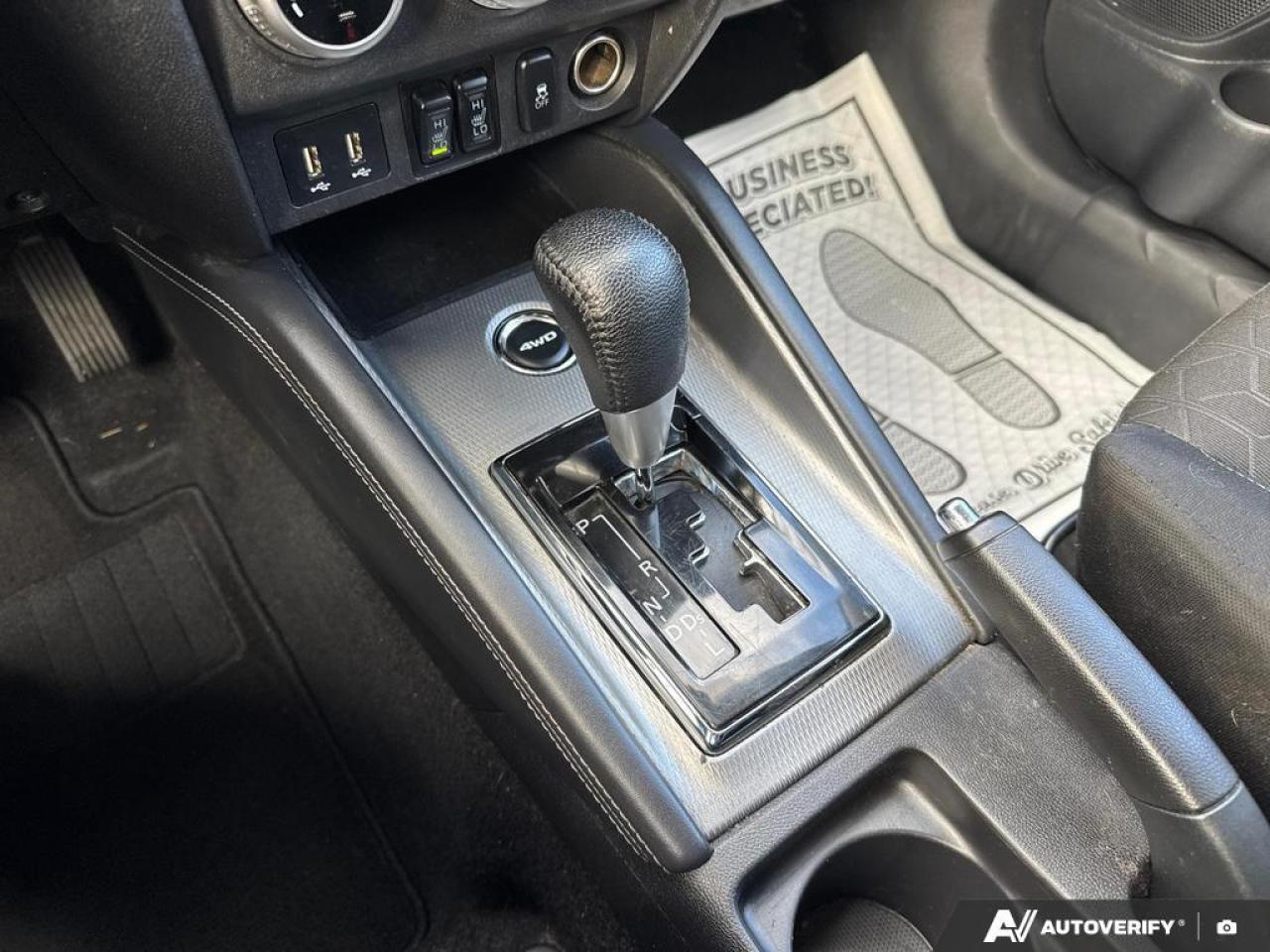 2022 Mitsubishi RVR SE BACKUP CAM   BLUETOOTH   HTD SEATS   KEYLESS EN Photo