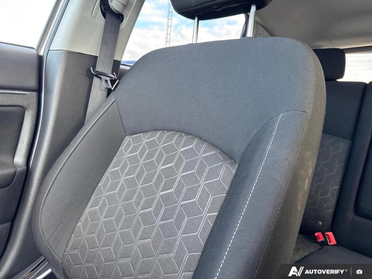 2022 Mitsubishi RVR SE BACKUP CAM   BLUETOOTH   HTD SEATS   KEYLESS EN Photo