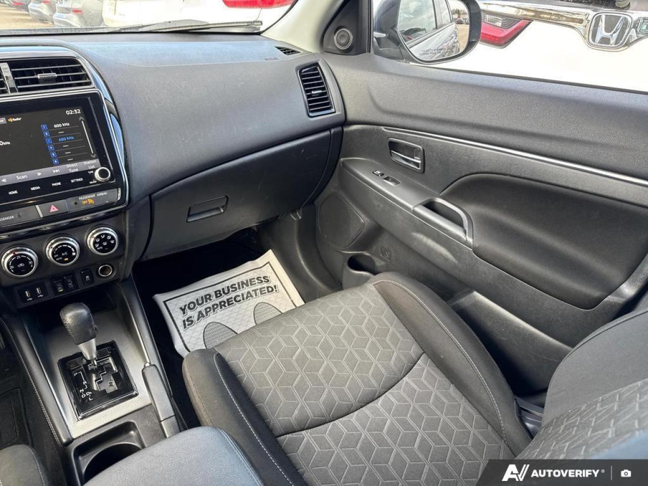 2022 Mitsubishi RVR SE BACKUP CAM   BLUETOOTH   HTD SEATS   KEYLESS EN Photo