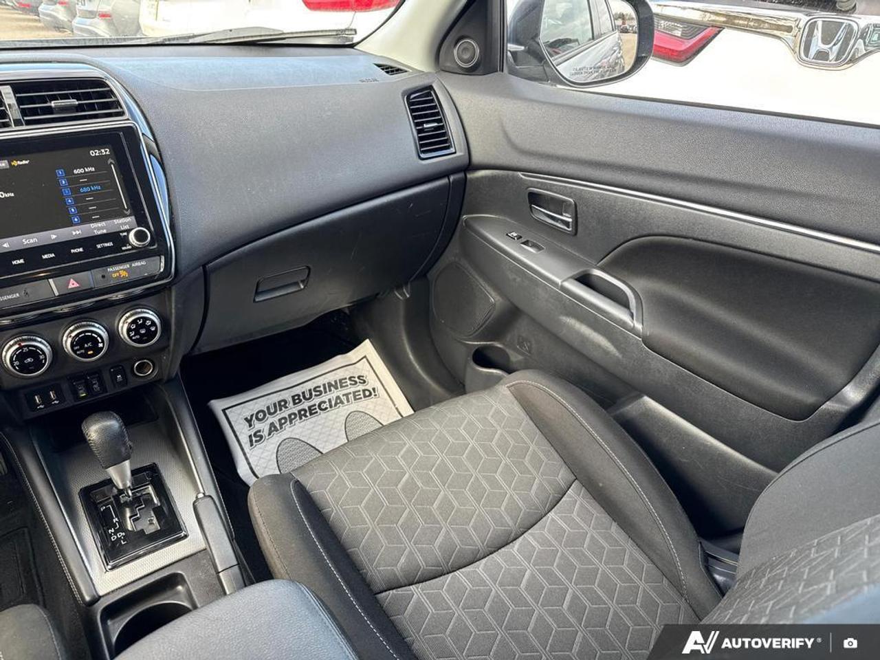 2022 Mitsubishi RVR SE BACKUP CAM   BLUETOOTH   HTD SEATS   KEYLESS EN Photo