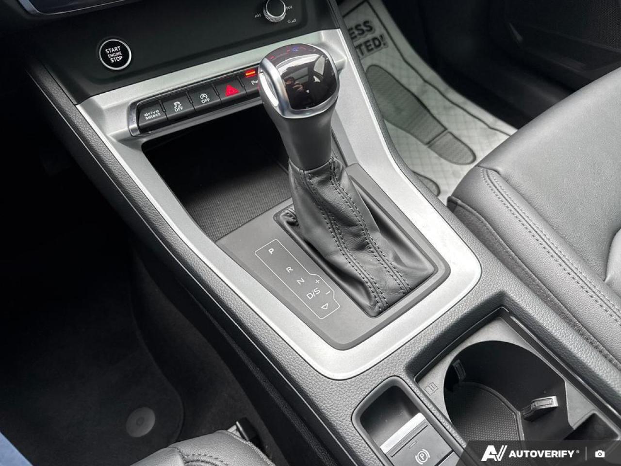 2022 Audi Q3 45 Progressiv BACKUP CAM   BLUETOOTH   HTD SEATS Photo