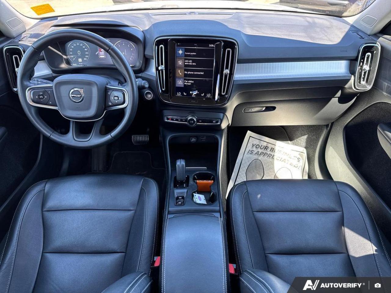 2021 Volvo XC40 T5 Momentum BACKUP CAM   BLUETOOTH   HTD SEATS   K Photo