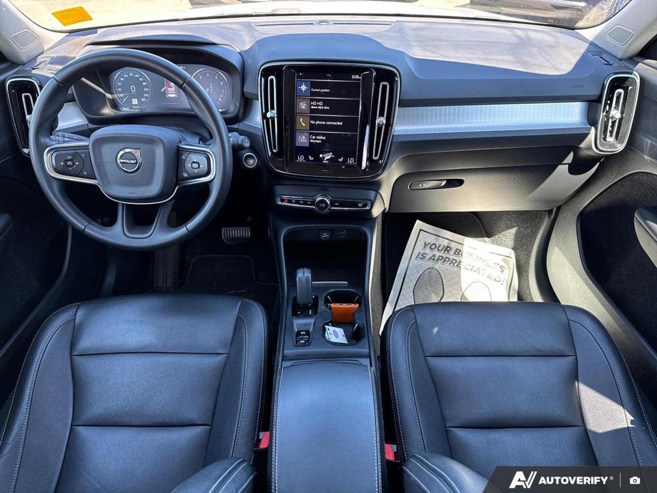 2021 Volvo XC40 T5 Momentum BACKUP CAM   BLUETOOTH   HTD SEATS   K Photo