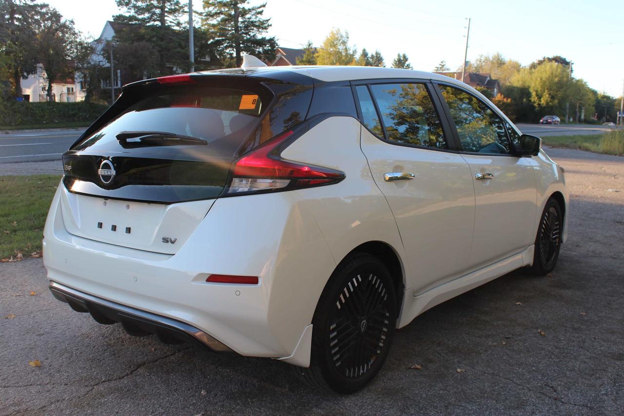 2023 Nissan Leaf SV Hatchback, Safety Certified Photo