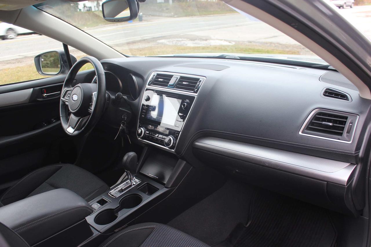 2018 Subaru Outback 2.5i Touring, No Accidents, One Owner Photo