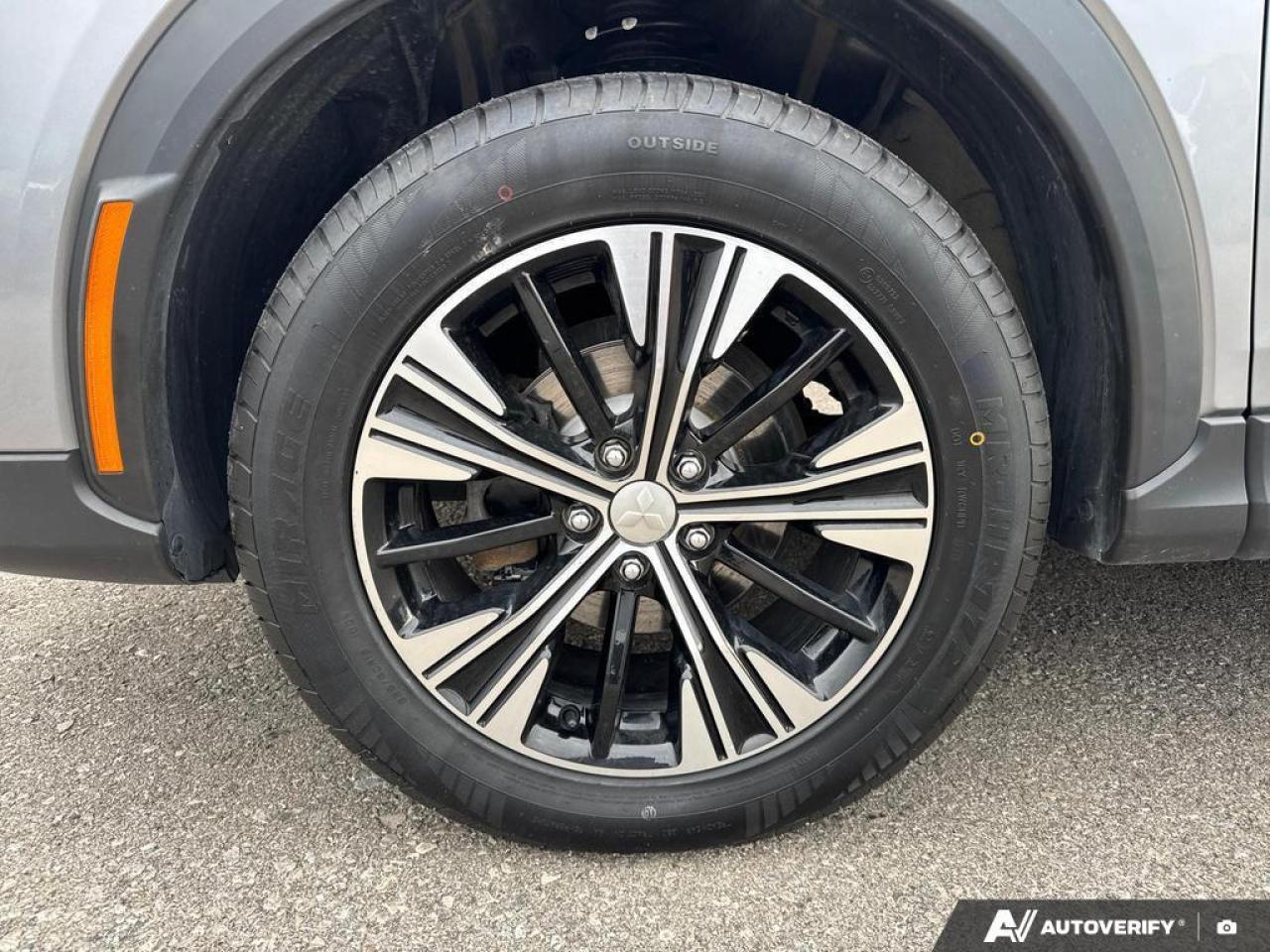 2022 Mitsubishi Eclipse Cross ES BACKUP CAM   BLUETOOTH   HTD SEATS   KEYLESS EN Photo