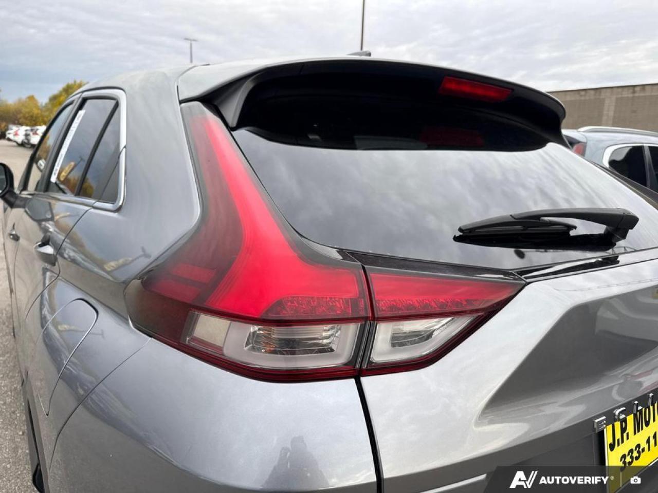 2022 Mitsubishi Eclipse Cross ES BACKUP CAM   BLUETOOTH   HTD SEATS   KEYLESS EN Photo