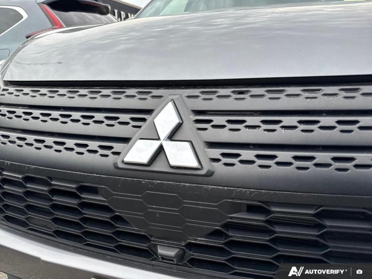 2022 Mitsubishi Eclipse Cross ES BACKUP CAM   BLUETOOTH   HTD SEATS   KEYLESS EN Photo