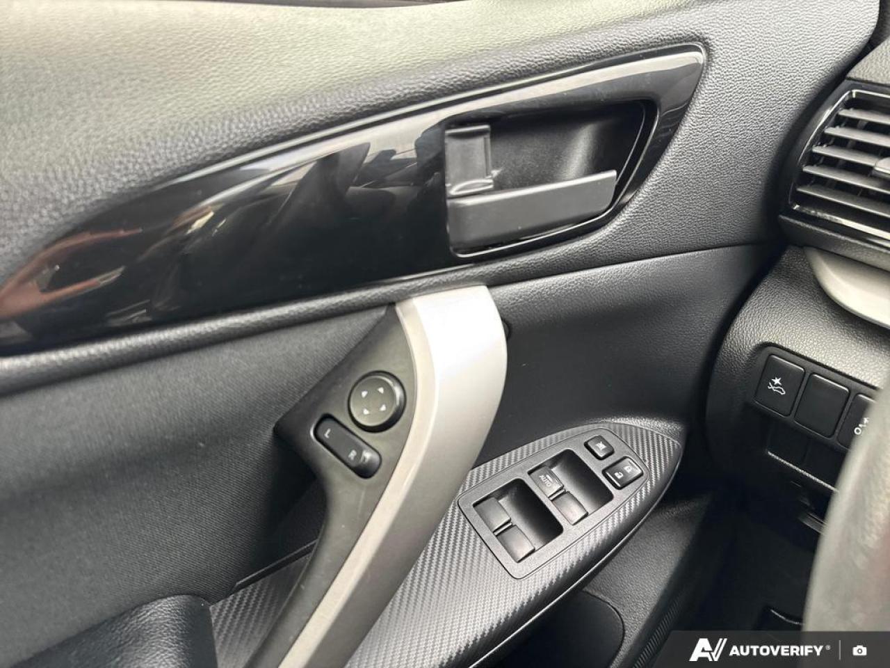 2022 Mitsubishi Eclipse Cross ES BACKUP CAM   BLUETOOTH   HTD SEATS   KEYLESS EN Photo