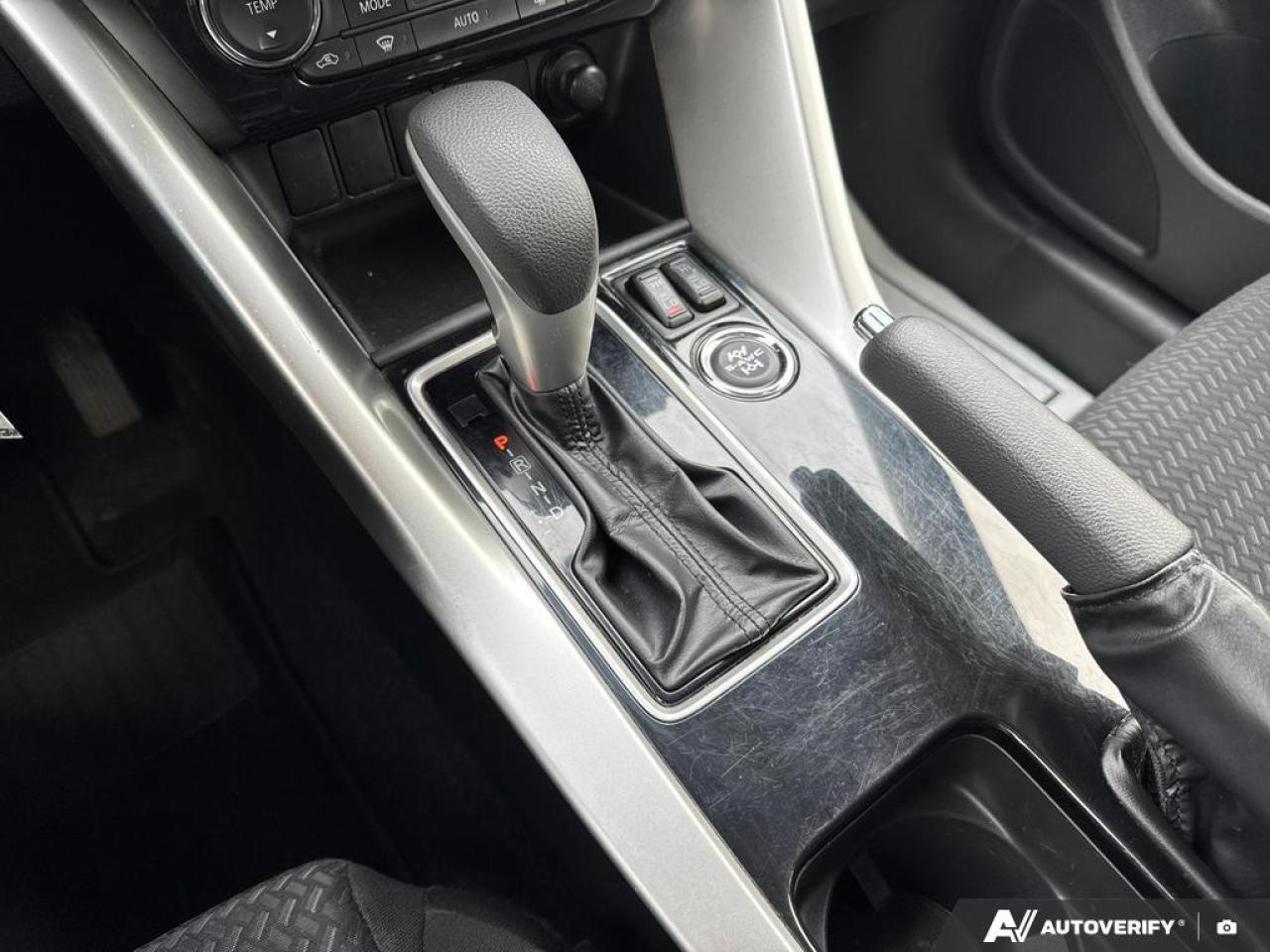 2022 Mitsubishi Eclipse Cross ES BACKUP CAM   BLUETOOTH   HTD SEATS   KEYLESS EN Photo