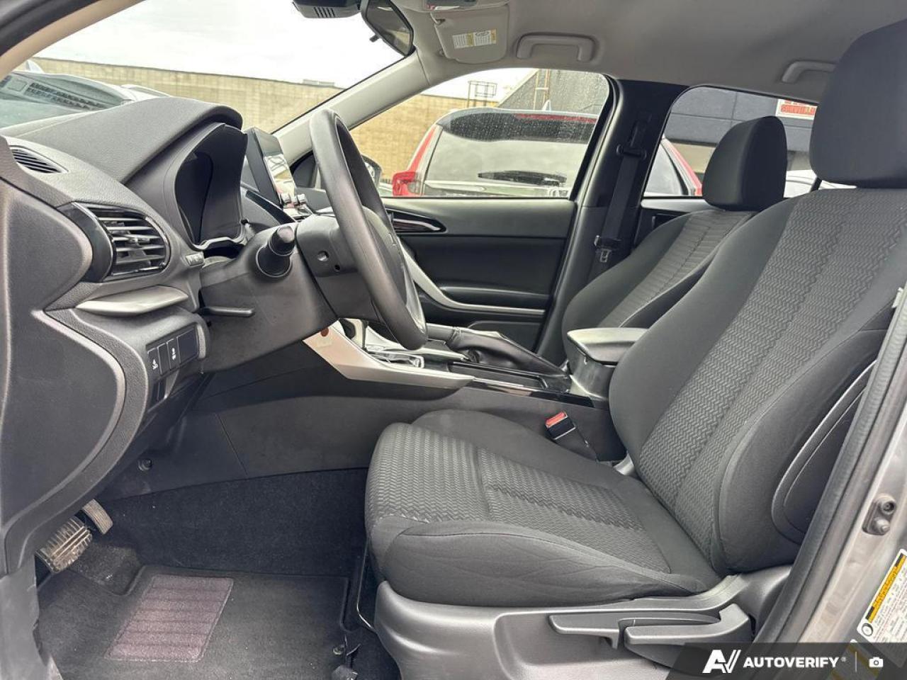 2022 Mitsubishi Eclipse Cross ES BACKUP CAM   BLUETOOTH   HTD SEATS   KEYLESS EN Photo