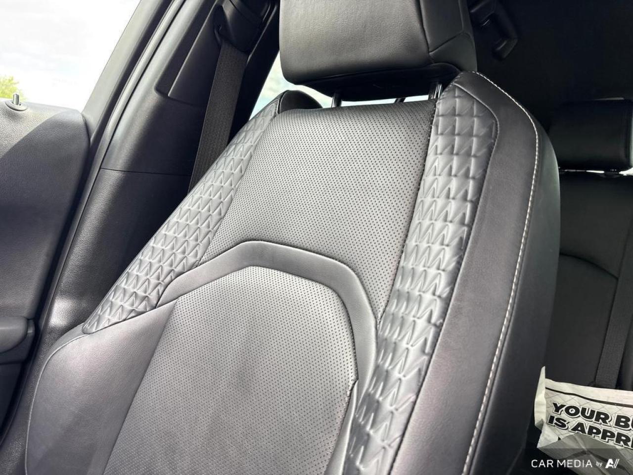 2019 Lexus UX 250H HYBRID   BACKUP CAM   BLUETOOTH   HTD SEATS   KEYL Photo