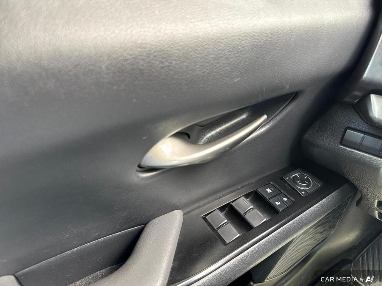 2019 Lexus UX 250H HYBRID   BACKUP CAM   BLUETOOTH   HTD SEATS   KEYL Photo