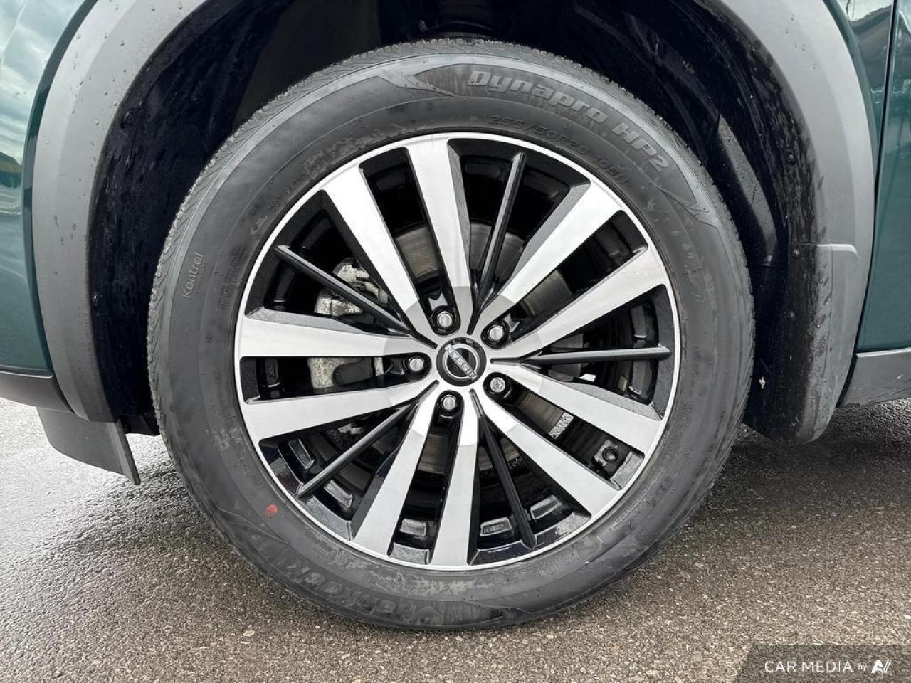 2024 Nissan Pathfinder Platinum BACKUP CAM   BLUETOOTH   HTD & CLD SEATS Photo