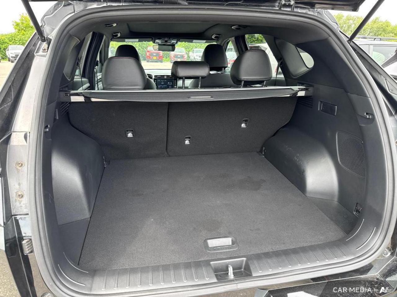 2022 Hyundai Tucson N Line BACKUP CAM   BLUETOOTH   HTD SEATS   KEYLES Photo