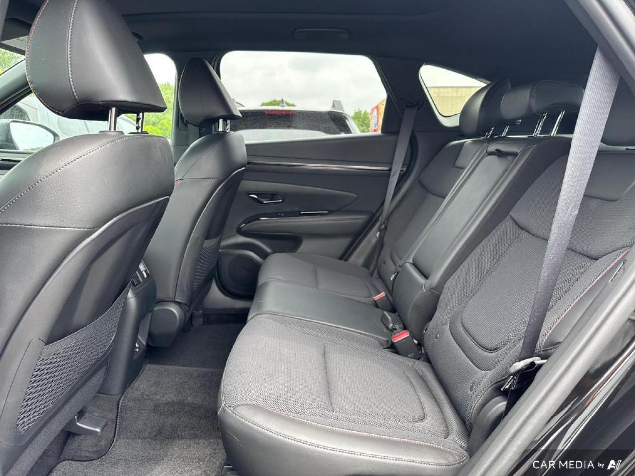 2022 Hyundai Tucson N Line BACKUP CAM   BLUETOOTH   HTD SEATS   KEYLES Photo