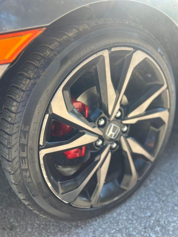 2019 Honda Civic Hatchback Sport Touring Manual Photo