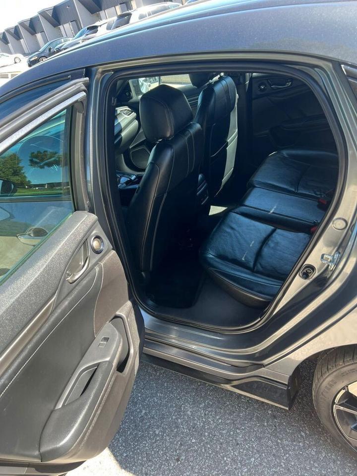 2019 Honda Civic Hatchback Sport Touring Manual Photo
