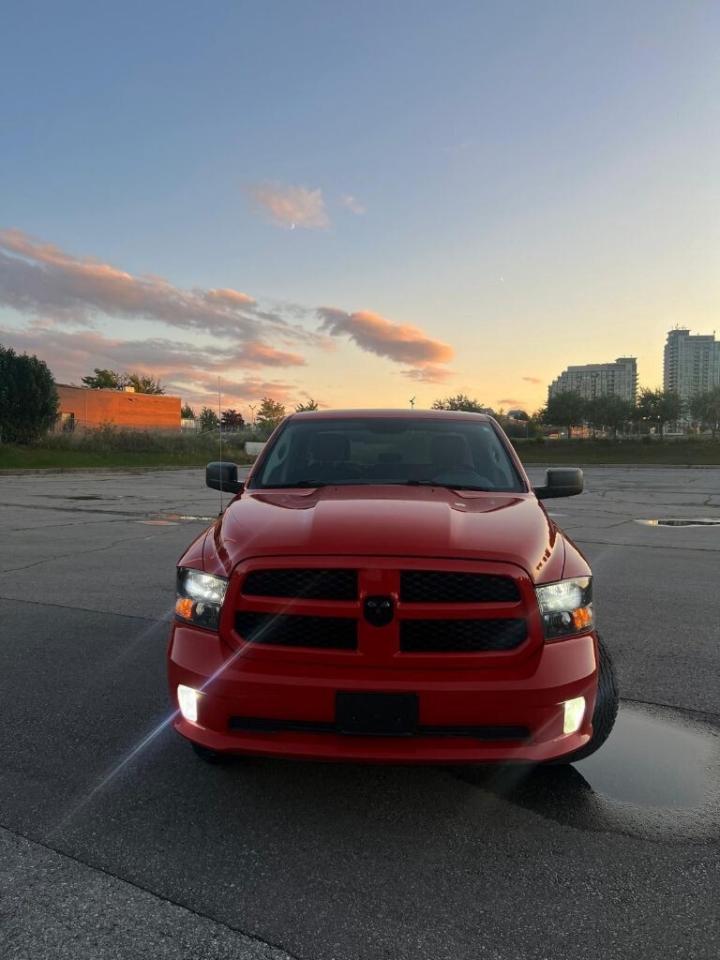 2019 RAM 1500 Classic Express 4x4 Reg Cab 64 Box Photo