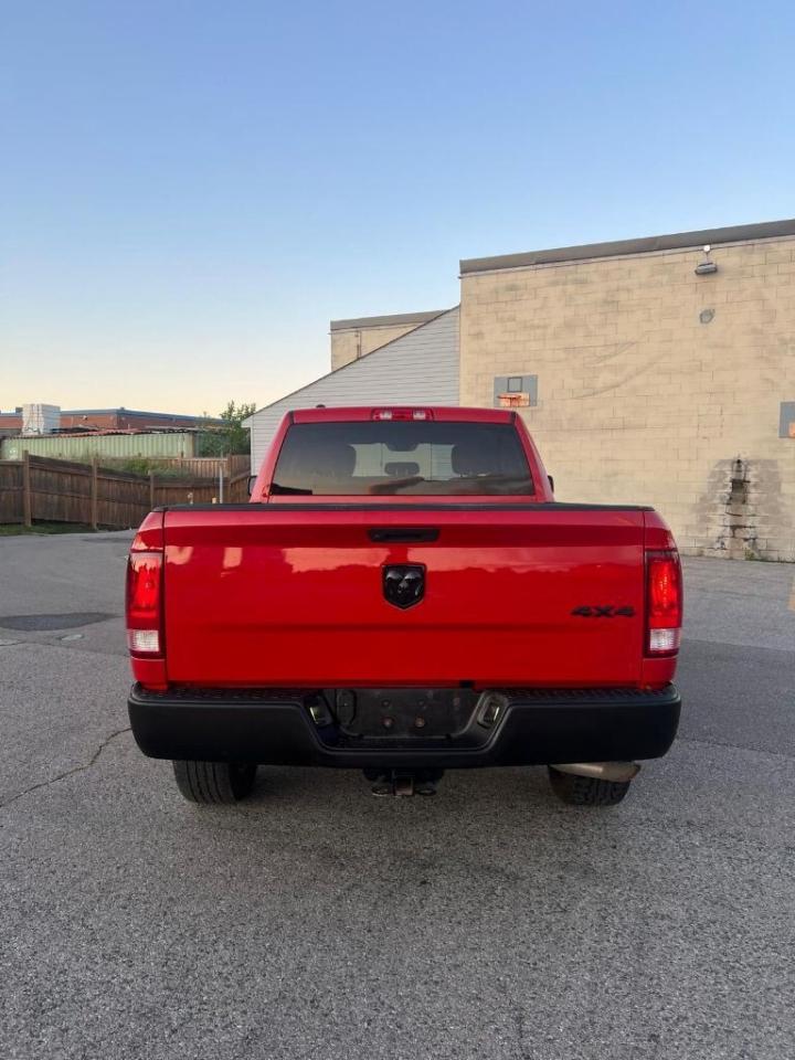 2019 RAM 1500 Classic Express 4x4 Reg Cab 64 Box Photo