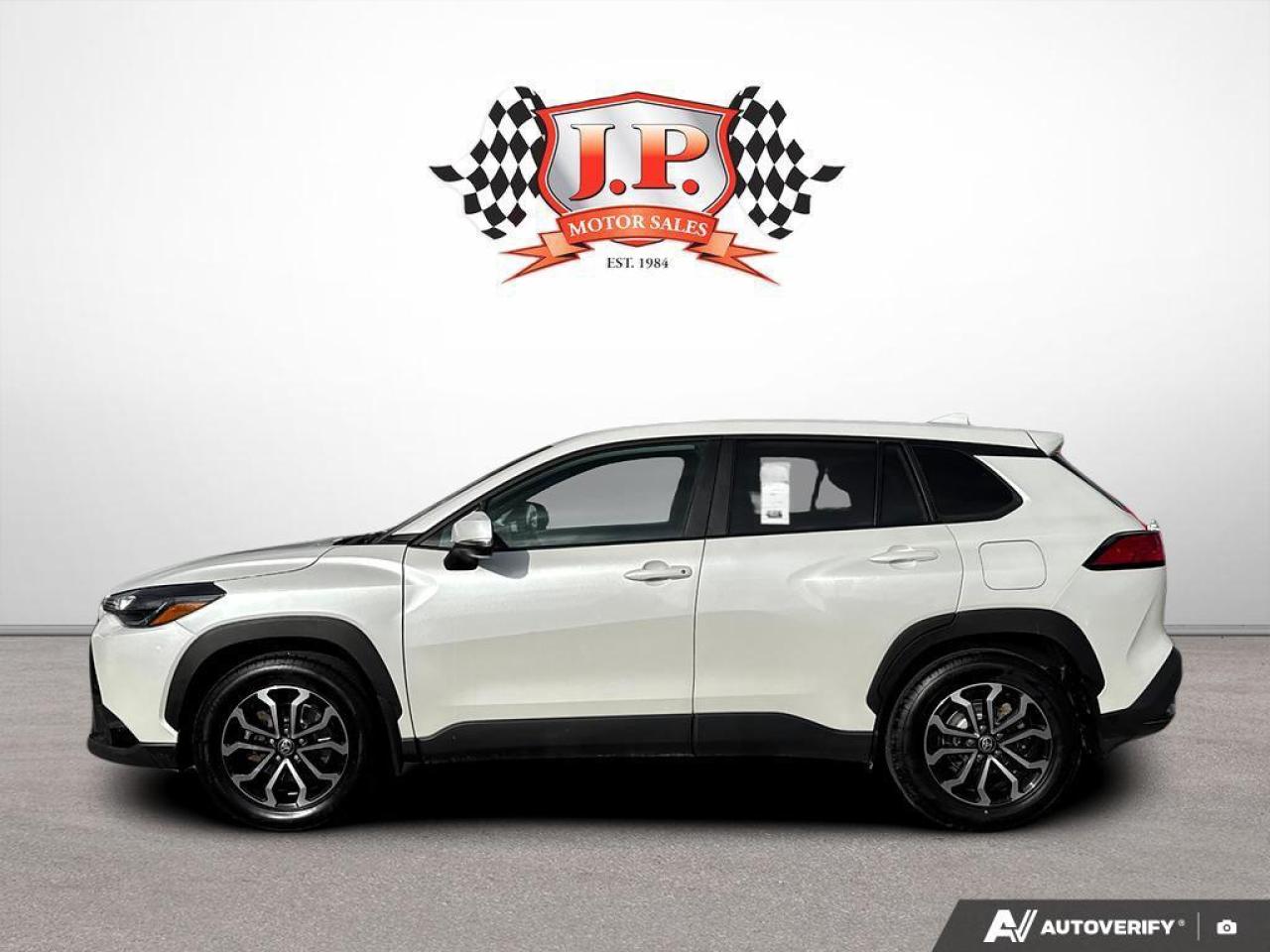 2023 Toyota Corolla Cross SE HYBRID   BACKUP CAM   BLUETOOTH   HTD SEATS   K Photo