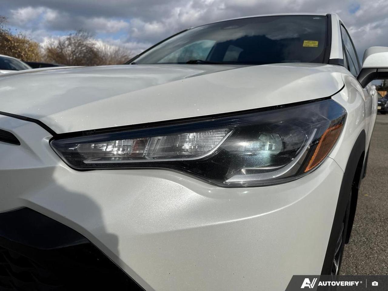 2023 Toyota Corolla Cross SE HYBRID   BACKUP CAM   BLUETOOTH   HTD SEATS   K Photo