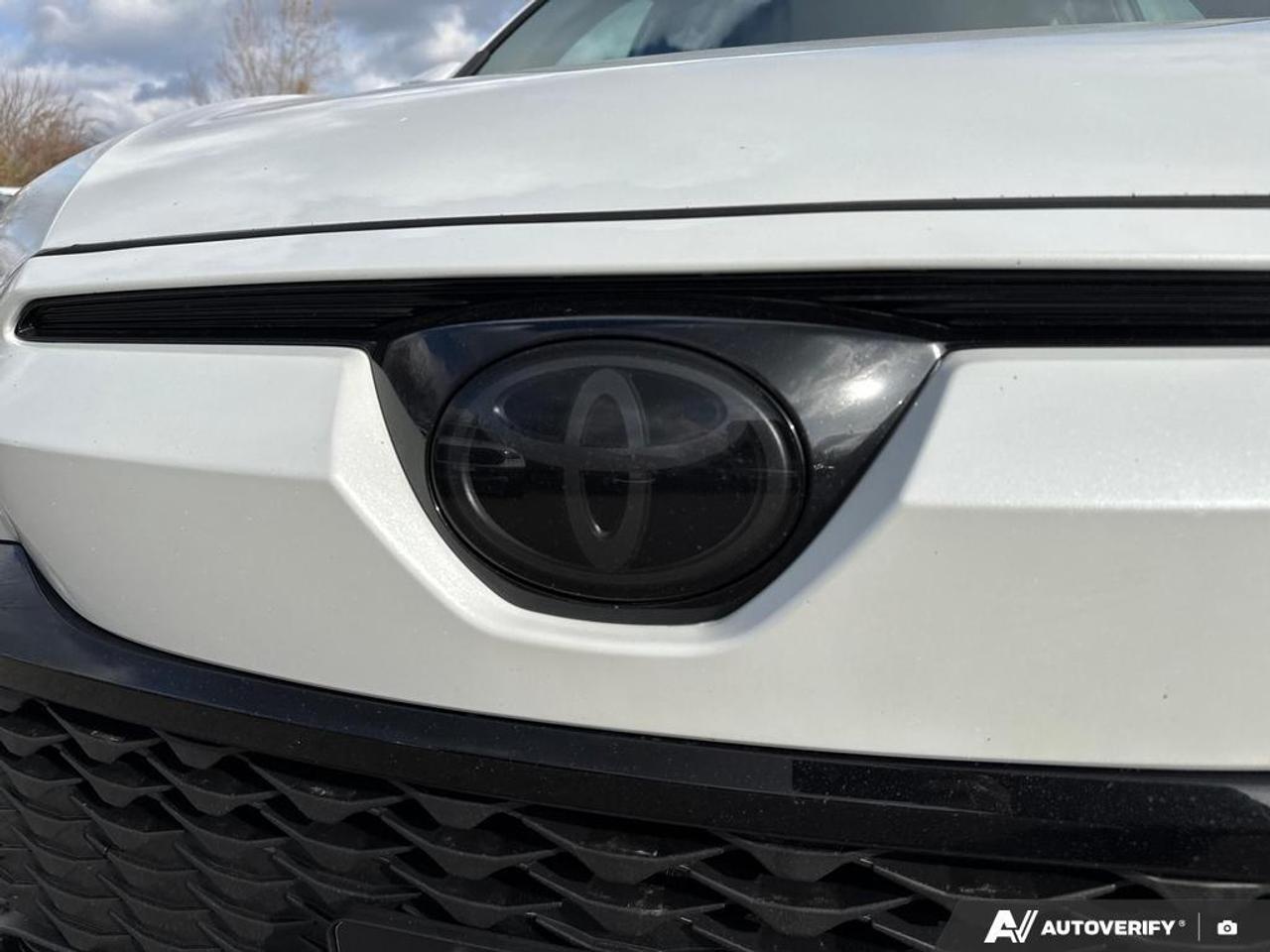 2023 Toyota Corolla Cross SE HYBRID   BACKUP CAM   BLUETOOTH   HTD SEATS   K Photo