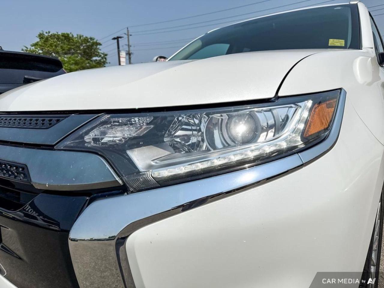 2020 Mitsubishi Outlander PHEV SEL HYBRID   BACKUP CAM   BLUETOOTH   HTD LTHR SEA Photo