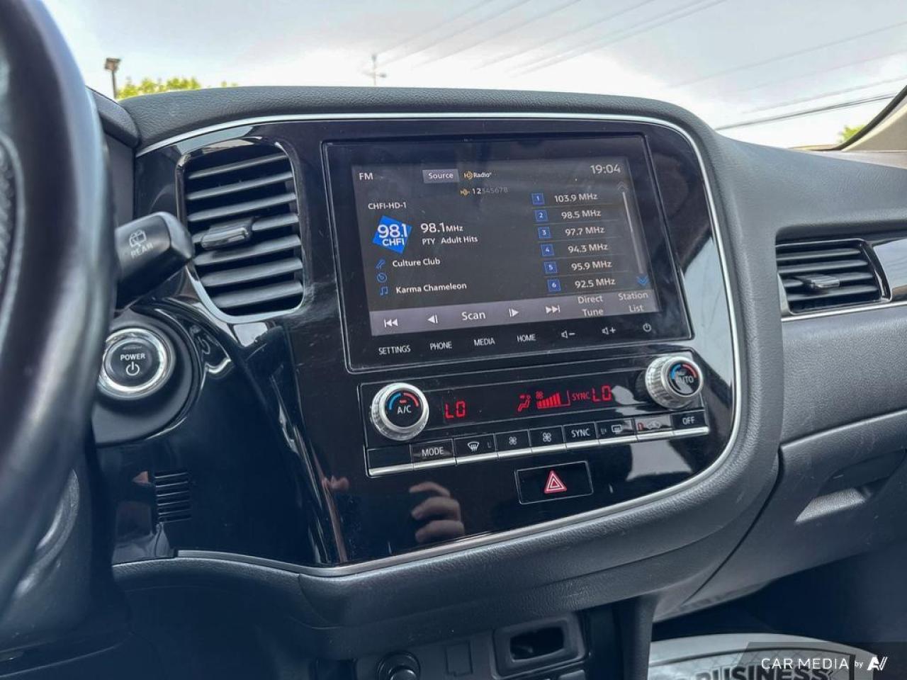 2020 Mitsubishi Outlander PHEV SEL HYBRID   BACKUP CAM   BLUETOOTH   HTD LTHR SEA Photo