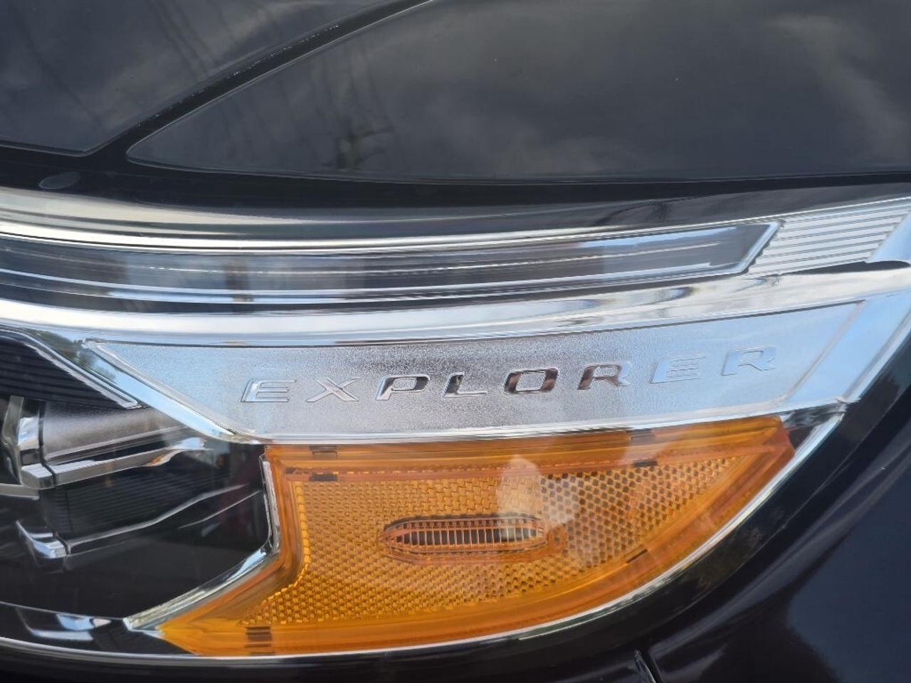 2023 Ford Explorer Limited 4dr 4x4 Automatic Photo