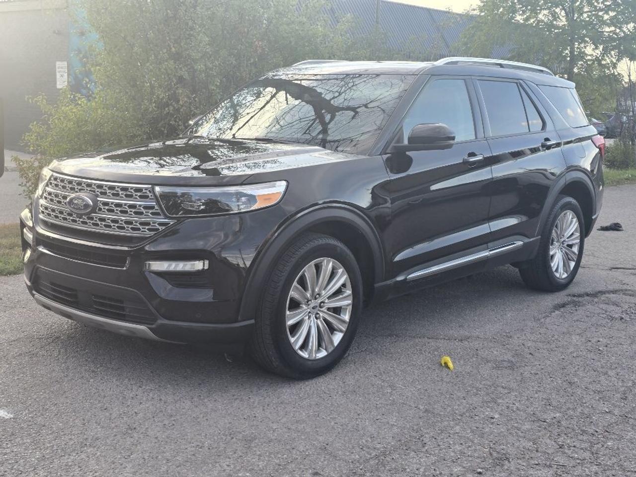 2023 Ford Explorer Limited 4dr 4x4 Automatic Photo